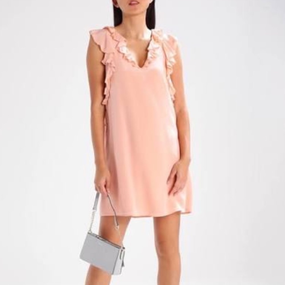 Club Monaco Peach Kiekira Ruffle Dress